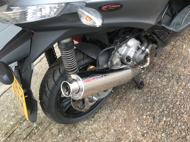 STAINLESS STEEL EXHAUST SYSTEM MP3 YOURBAN 125/250/300ie PM Tuning